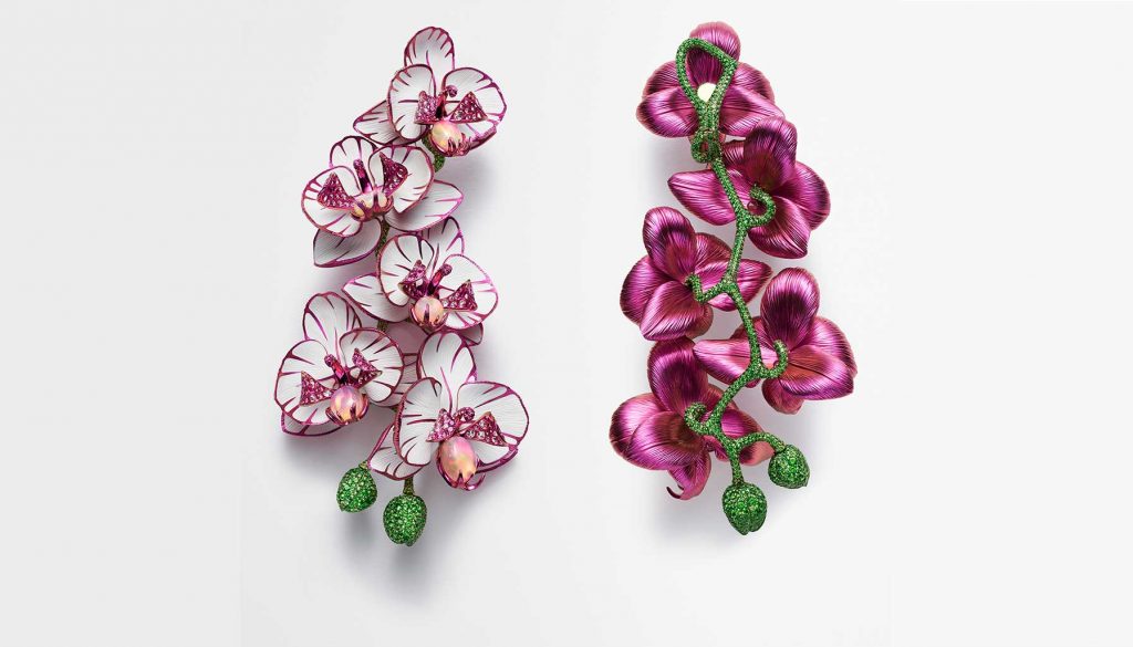 PunjabKesari, Feminine flowers, heart and butterfly motifs jewellery , Nari