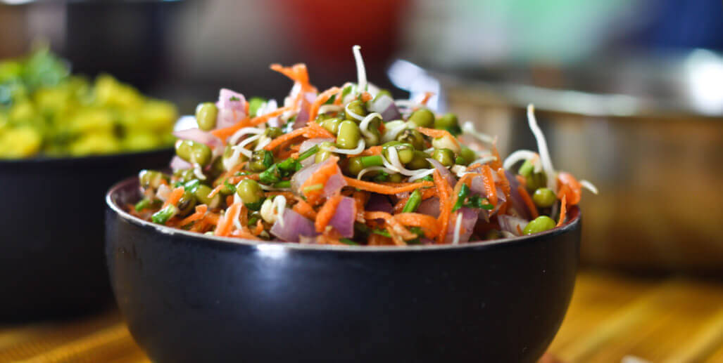 PunjabKesari, Sprout salad image