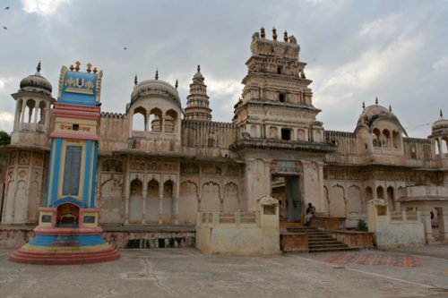 Vasant panchami 2020, Basant Panchami 2020, Most Famous Temple of Devi Saraswati In India, Panachikkadu Temple, Sri Sharadamba Temple, Sri Sarswathi Vidya Mandir, Sri Gnana Saraswathi Devasthanam, Dharmik Sthal, Religious Place In India, Hindu Tirth Sthal, हिन्दू धार्मिक स्थल, भारत के प्रसिद्ध मंदिर