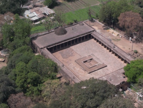 PunjabKesari, Bhojshala, Dhar Bhojshala, Raja Bhoj, Khilji Attack, Bhojshala History, Ancient Education Centre, Indian Heritage, Temple Mosque Dispute, ASI Survey, Bhojshala Case, Madhya Pradesh History