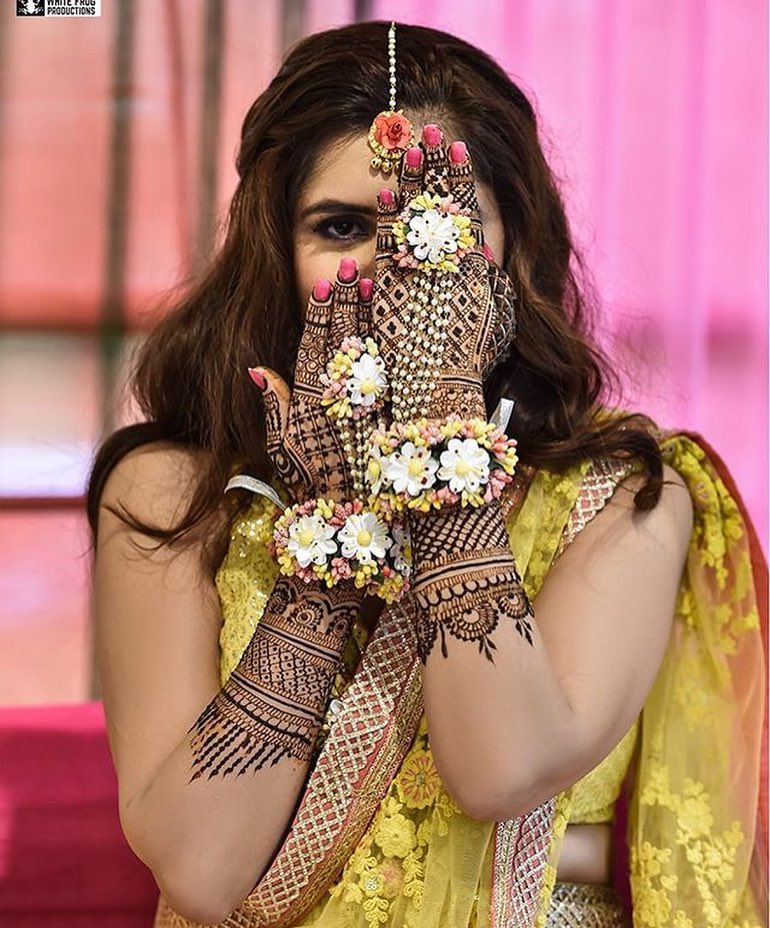 PunjabKesari, floral jewellery image, best floral jewellery image,फ्लोरल ज्वेलरी सेट डिज़ाइन इमेज