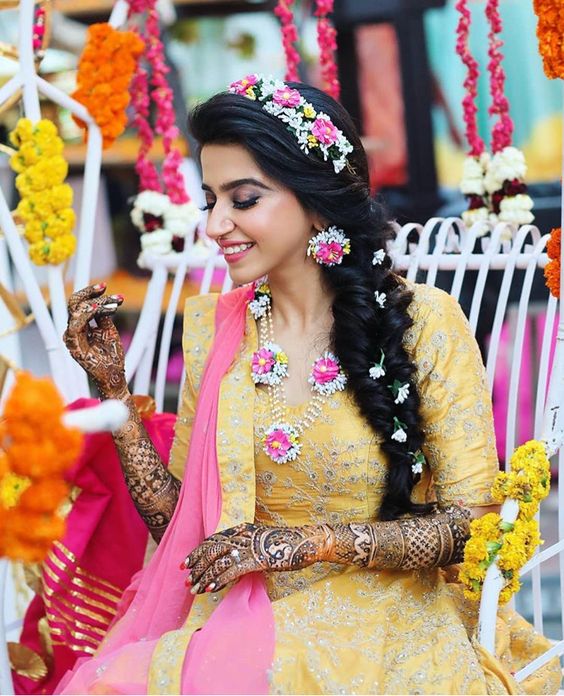PunjabKesari, Floral jewellery for bride, फ्लोरल ज्वेलरी फॉर ब्राइड