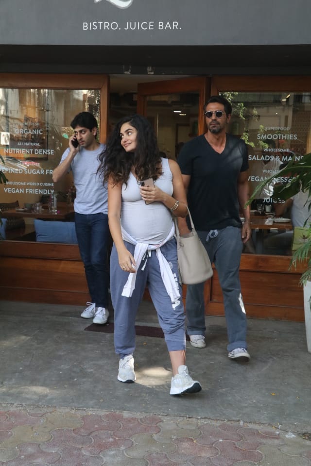 Bollywood Tadka,अर्जुन रामपाल इमेज,अर्जुन रामपाल फोटो, अर्जुन रामपाल पिक्चर,गैब्रिएला डेमेट्रिएडस इमेज,गैब्रिएला डेमेट्रिएडस फोटो,गैब्रिएला डेमेट्रिएडस पिक्चर