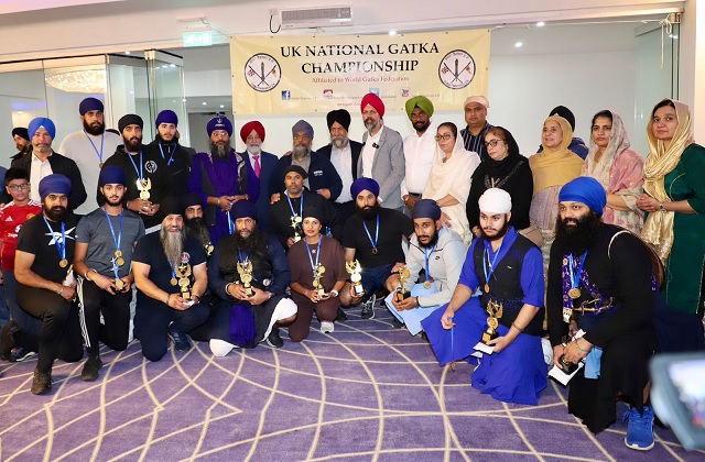 Gatka players