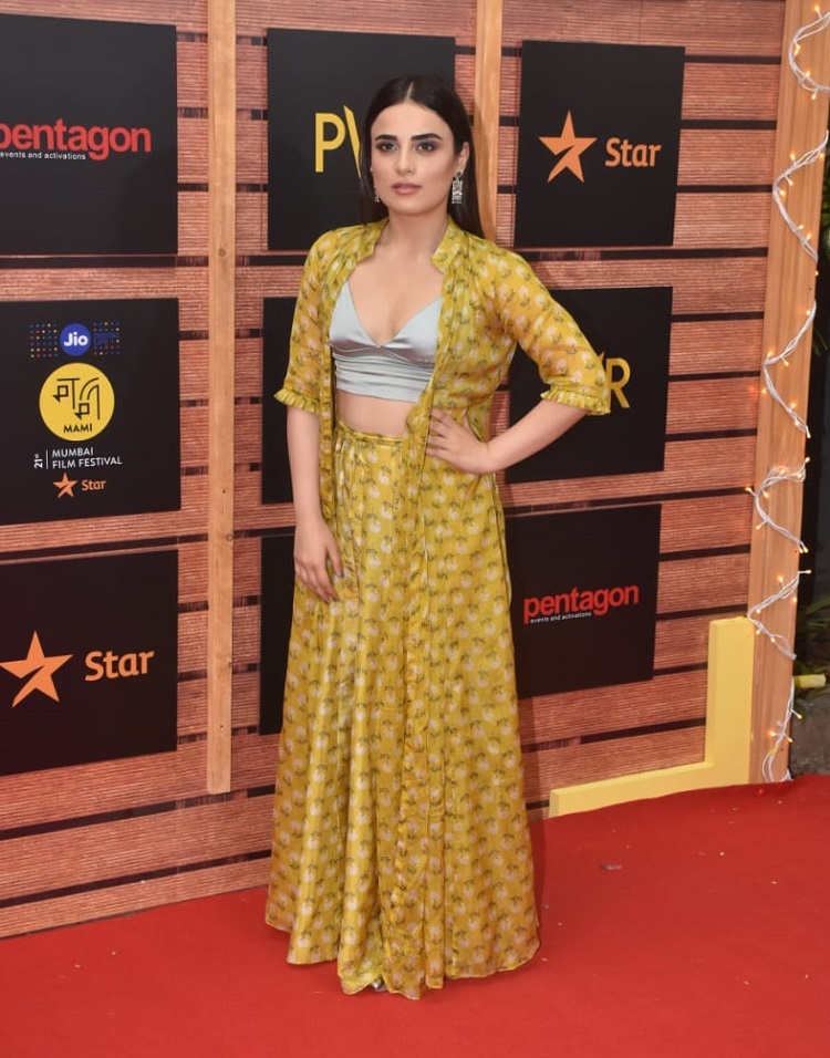 PunjabKesari,radhika madan image, radhika madan photo,radhika madan picture