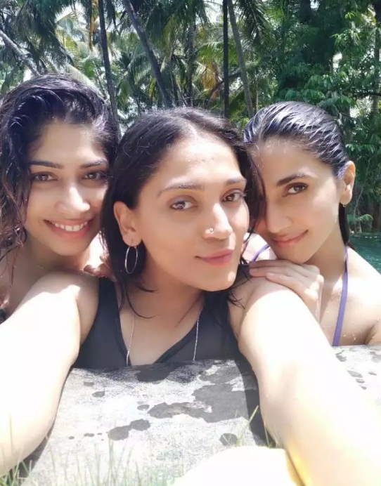Bollywood Tadka, वाणी कपूर इमेज, वाणी कपूर फोटो, वाणी कपूर पिक्चर