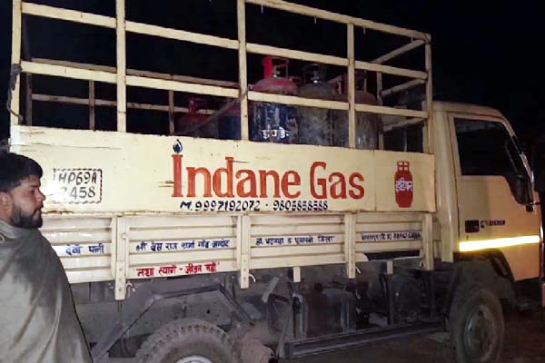 PunjabKesari, Gas Vehicle Image