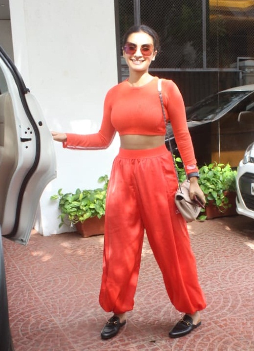 Bollywood Tadka, राजकुमार राव इमेज, राजकुमार राव फोटो, राजकुमार राव पिक्चर, पत्रलेखा इमेज, पत्रलेखा फोटो, पत्रलेखा पिक्चर