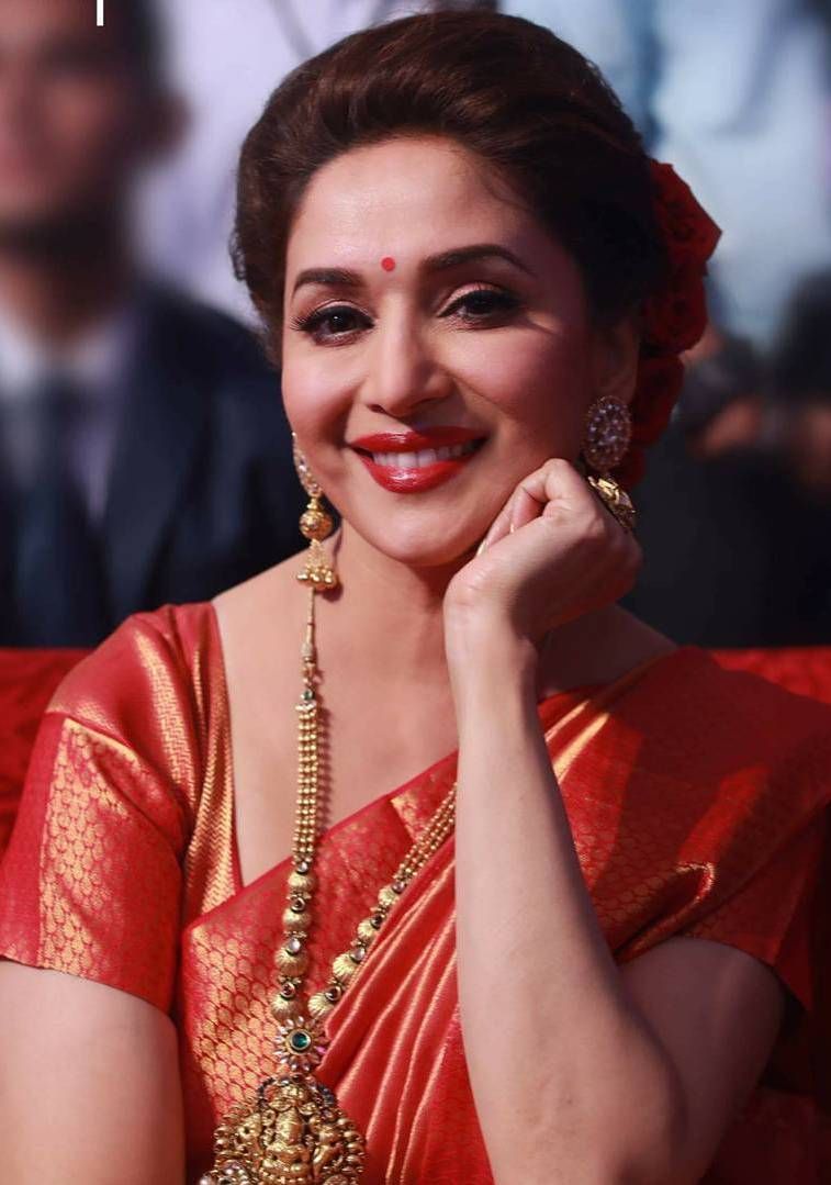 Bollywood Tadka, माधुरी दीक्षित इमेज, लोकसभा इमेज, पुणे इमेज,