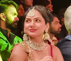 Akanksha Chamola Controversy