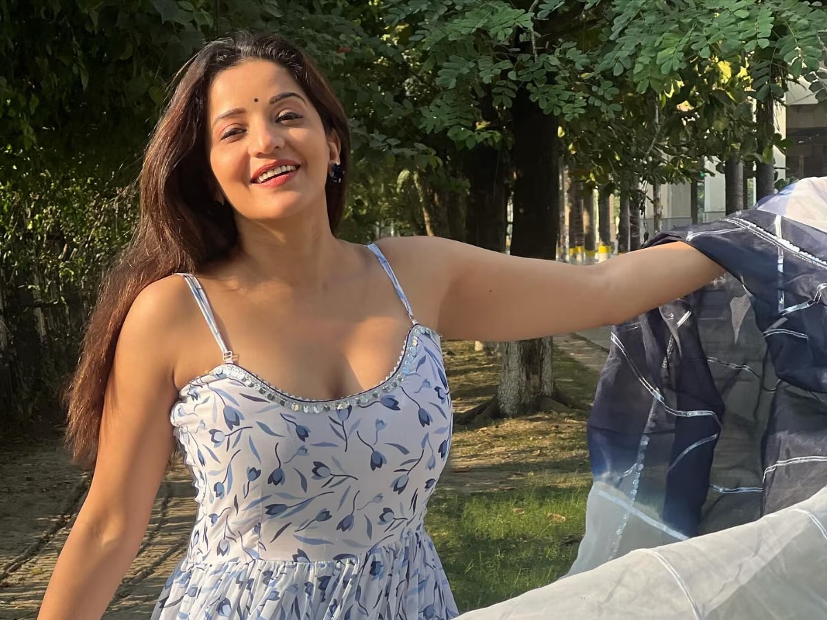 Monalisa Bhojpuri Actress