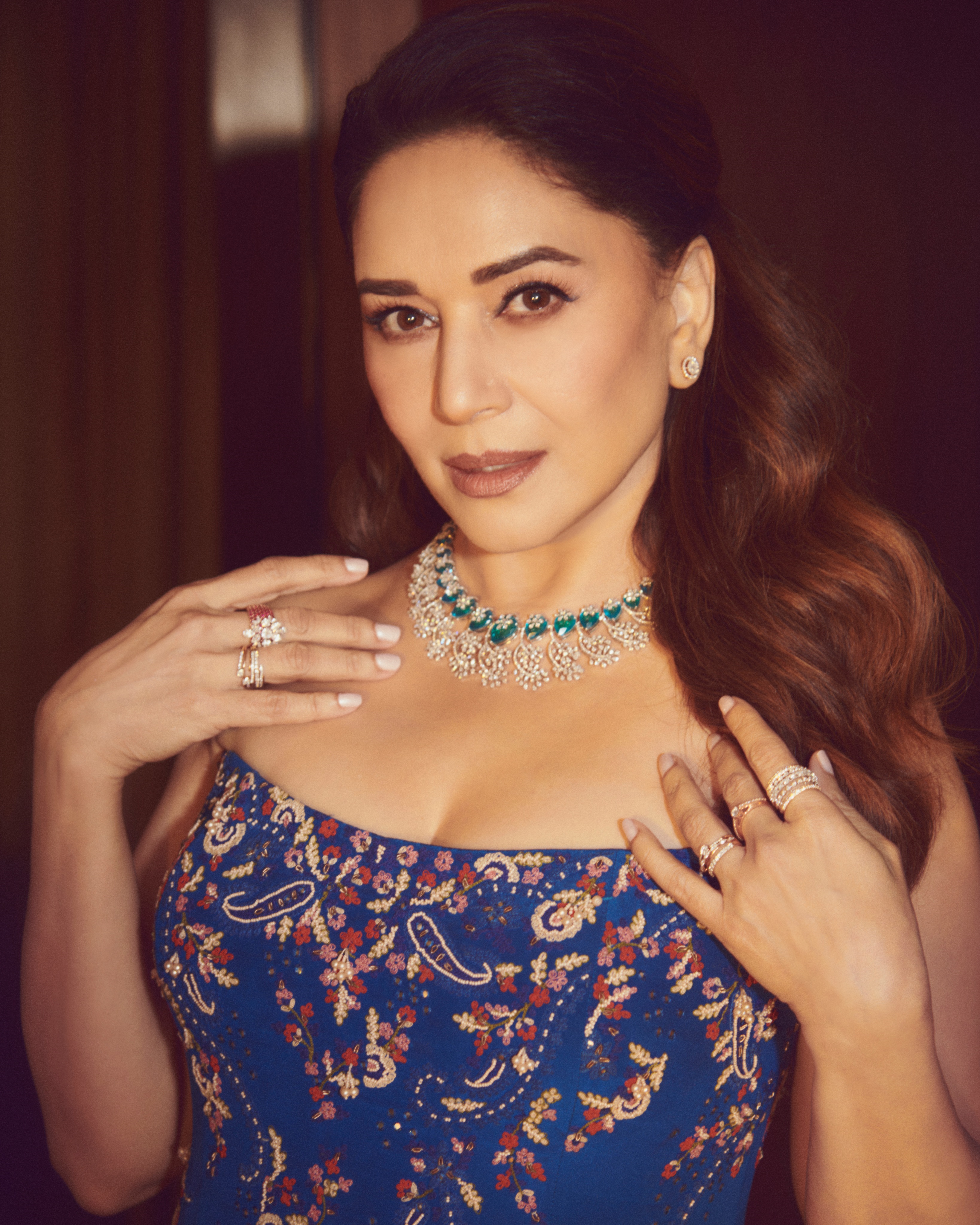 Madhuri Dixit look