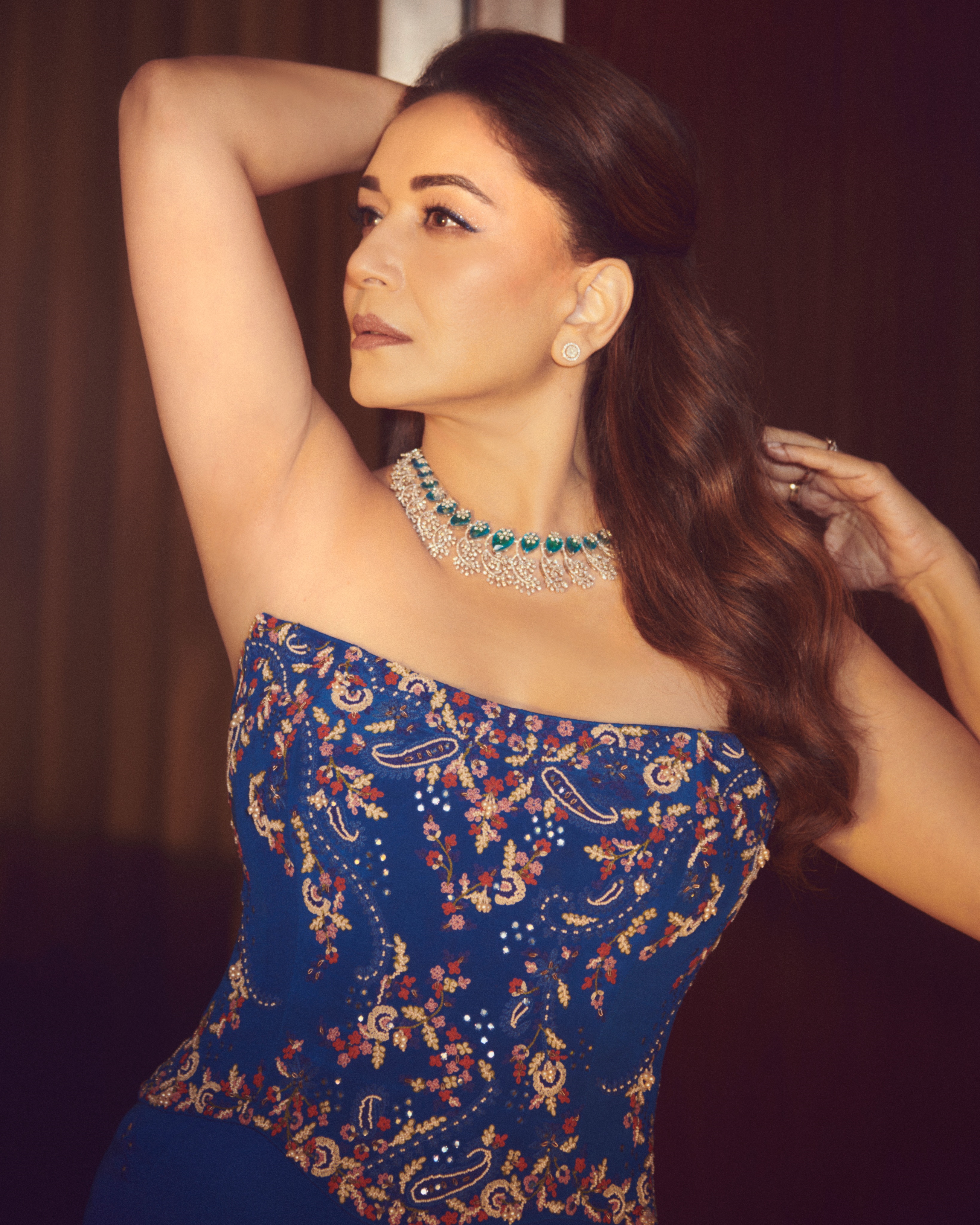 Madhuri Dixit look