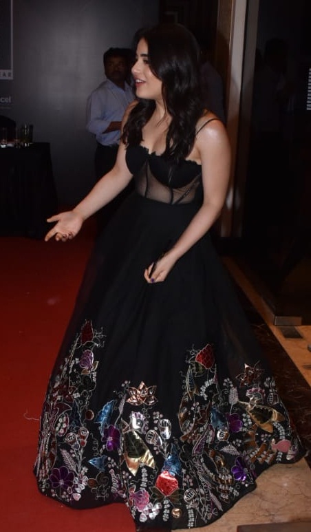Bollywood Tadka, Radhika Madan Images