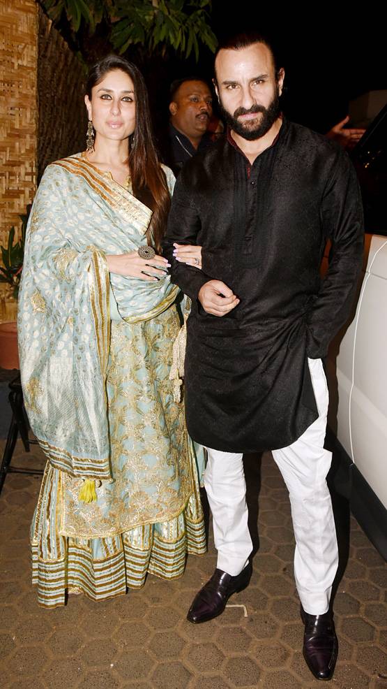 PunjabKesari, saif and kareena image, kareena kapoor images, kareena kapoor photo, saif ali khan image, saif ali khan photo, करीना फोटो, सैफ अली खान फोटो 