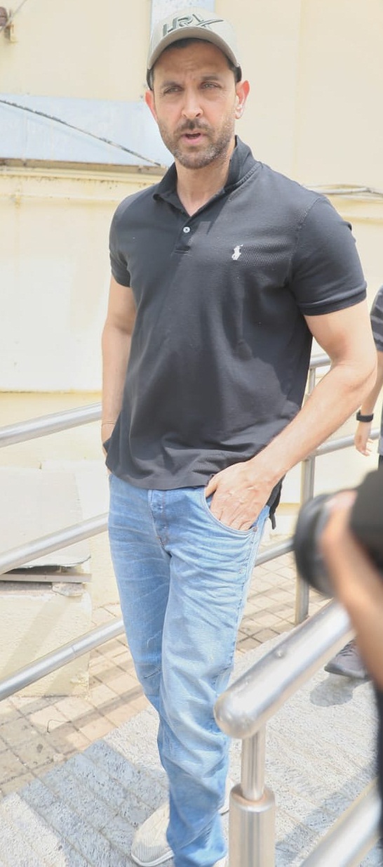 Bollywood Tadka, शाहिद कपूर इमेज, शाहिद कपूर फोटो, शाहिद कपूर पिक्चर, मीरा राजपूत इमेज, मीरा राजपूत फोटो, मीरा राजपूत पिक्चर, ऋतिक रोशन इमेज, ऋतिक रोशन फोटो, ऋतिक रोशन पिक्चर, सुजैन खान इमेज, सुजैन खान फोटो, सुजैन खान पिक्चर