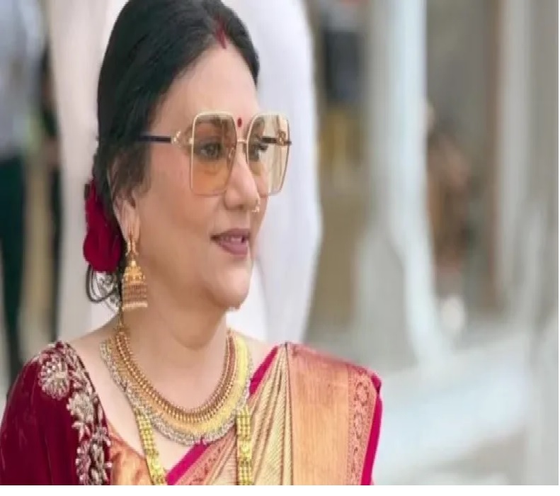 Deepika Chikhalia Career 
