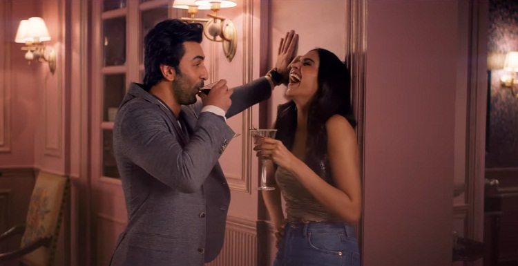 Bollywood Tadka, Ranbir And Deepika