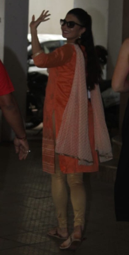 Bollywood Tadka, जैकलीन फर्नांडिस इमेज, जैकलीन फर्नांडिस फोटो, जैकलीन फर्नांडिस पिक्चर