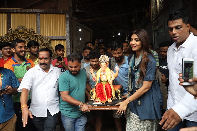 PunjabKesari, shilpa shetty ganesha 2019