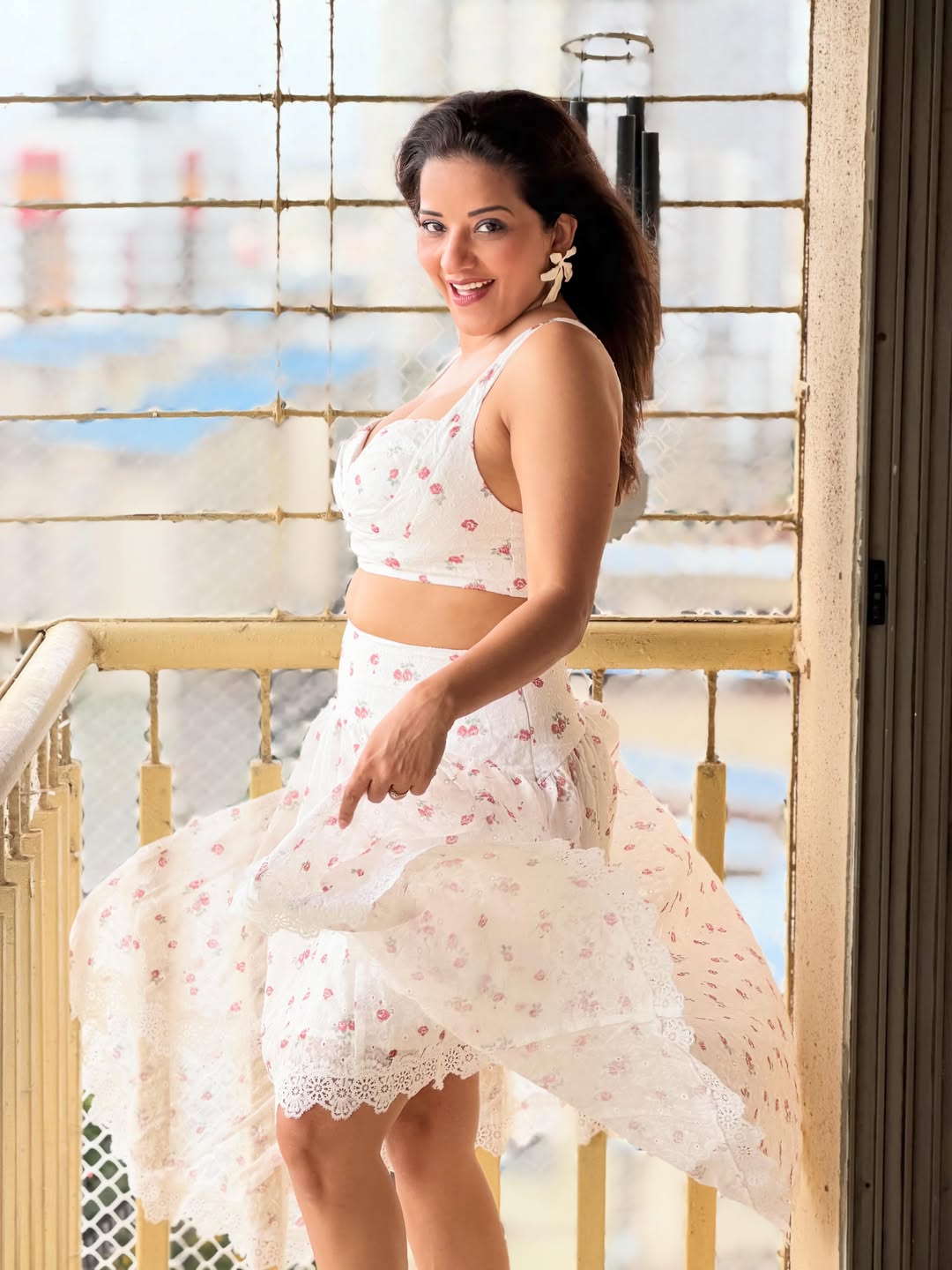 Monalisa Bhojpuri Actress photos