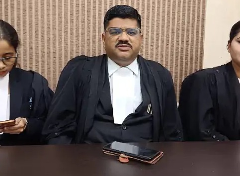 PunjabKesari , Jolly LLB 3, Akshay Kumar, Arshad Warsi, Subhash Kapoor, High Court Notice, Controversy, Bhai Vakil Song, Judiciary Respect, Bollywood News, Indian Cinema
