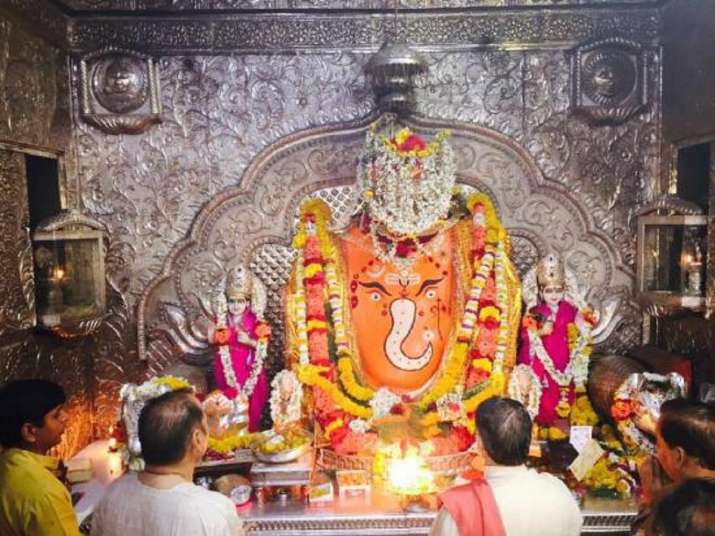 PunjabKesari,Khajrana mandir, Khajrana mandir madhya pradesh, Lord ganesh, khajrana Temple, Sri ganesha, Ganesha, Dharmik Sthal, Religious Place in india, Hindu Teerth Sthal, हिंदू धार्मिक स्थल