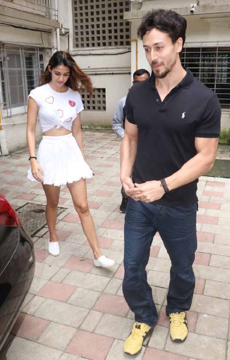 Bollywood Tadka, दिशा पाटनी इमेज,दिशा पाटनी फोटो,दिशा पाटनी पिक्चर, टाइगर श्राॅफ इमेज, टाइगर श्राॅफ फोटो, टाइगर श्राॅफ पिक्चर