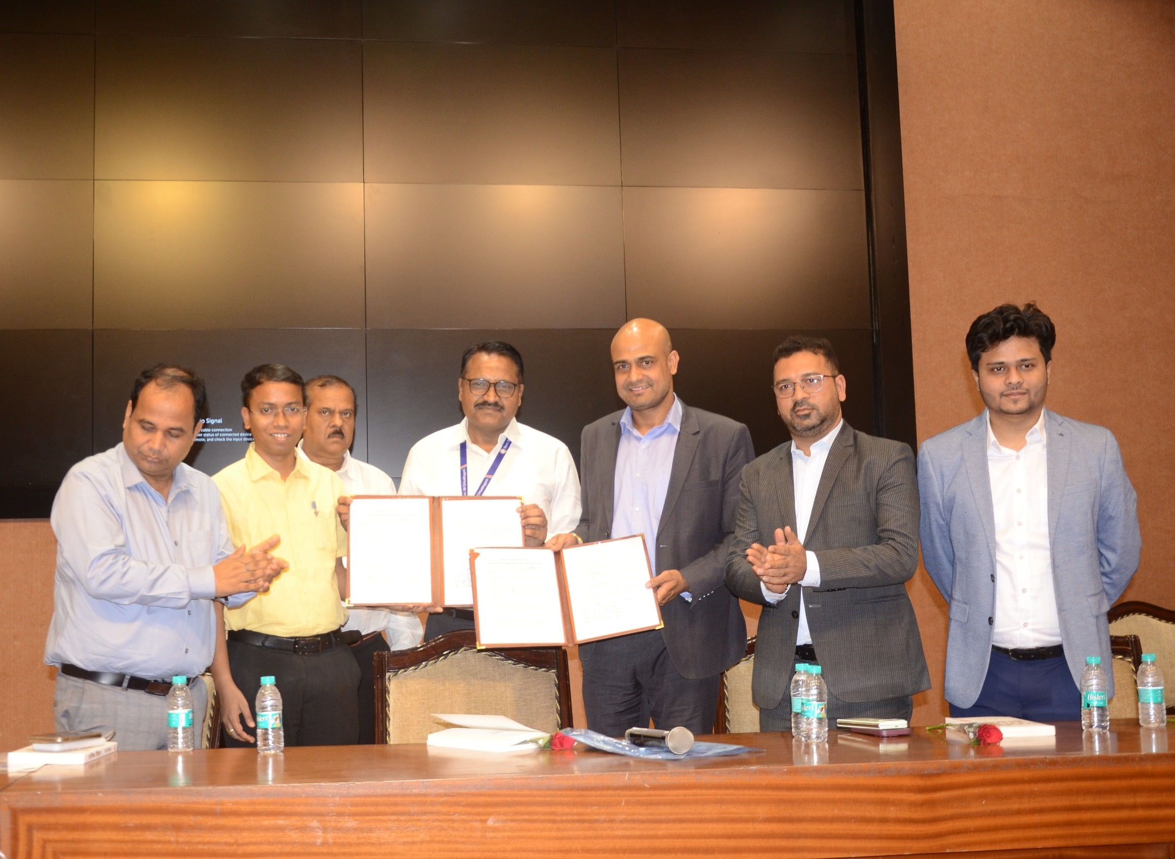 PunjabKesari, Raipur, AI in Education, Google India, Teachers Training, Artificial Intelligence, Education Innovation, Digital Learning, AI Tools, ChatGPT, NotebookLM, Chhattisgarh News