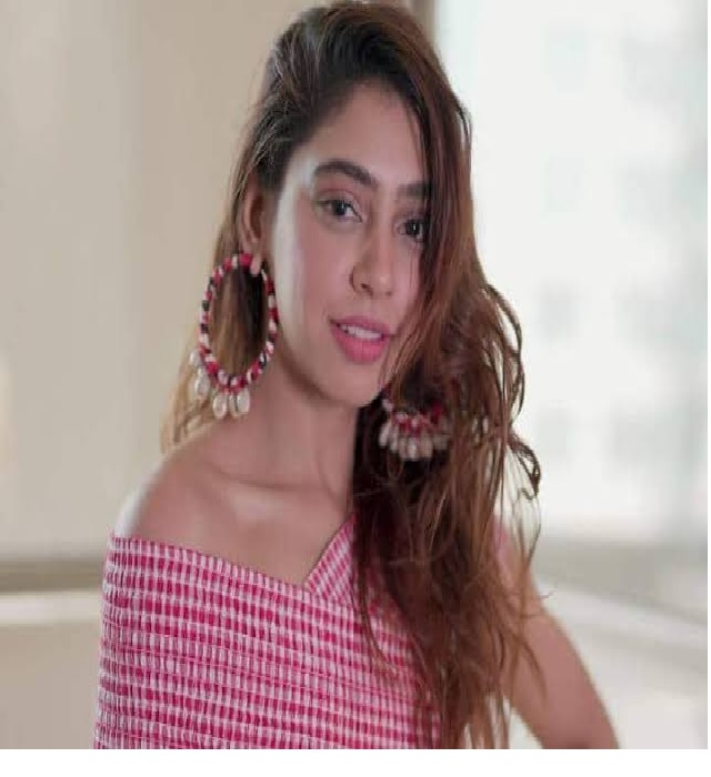 Niti Taylor Personal Life