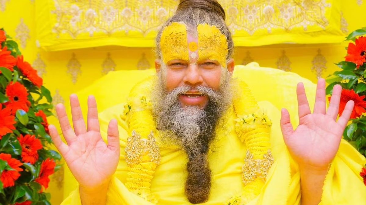 PunjabKesari , Sant Premanand Ji health news, Arif Masood post, Hindu Muslim unity, Madhya Pradesh harmony, Bhopal viral news, communal harmony India, interfaith unity, peace and brotherhood, MP viral post, Sant Premanand Ji latest update, Muslim MLA prayers, India unity example 