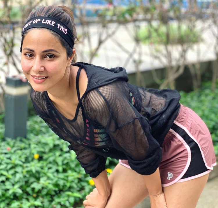 Bollywood Tadka, हिना खान इमेज, हिना खान फोटो, हिना खान पिक्चर