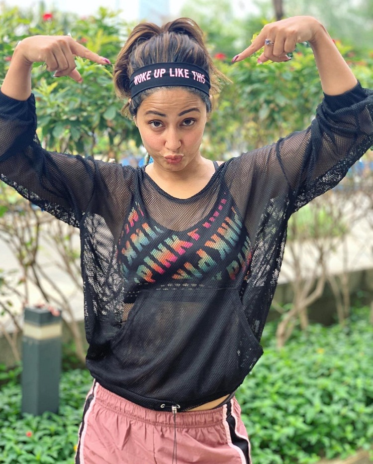 Bollywood Tadka, हिना खान इमेज, हिना खान फोटो, हिना खान पिक्चर