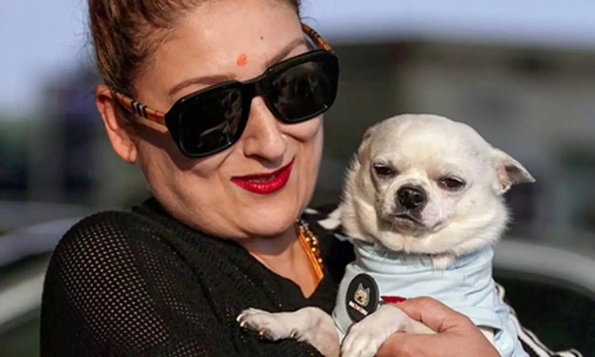  Sunita Ahuja 