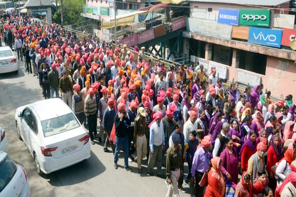 PunjabKesari, Nalwari Fari Procession Image