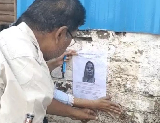 PunjabKesari, Gwalior, Missing Woman, Padma Sharma, Rajkumar Sharma, Family Searching, Poster Campaign, Police Negligence, Mental Health, CM Mohan Yadav, Madhya Pradesh News 
