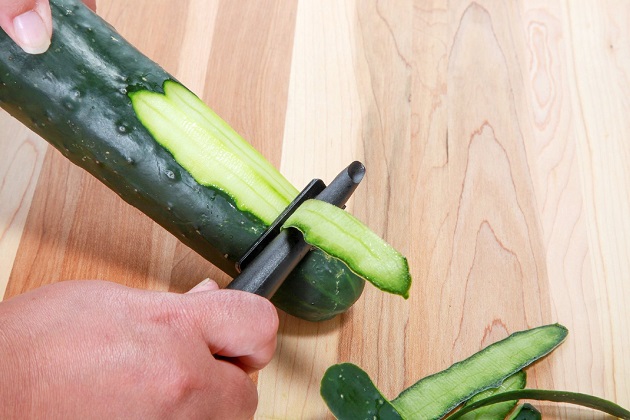 Health tips : क्यों हमलोग खीरे को छिलकर खाते है अधिक जानने के लिए अभी पढ़े Health tips : क्यों हमलोग खीरे को छिलकर खाते है अधिक जानने के लिए अभी पढ़े