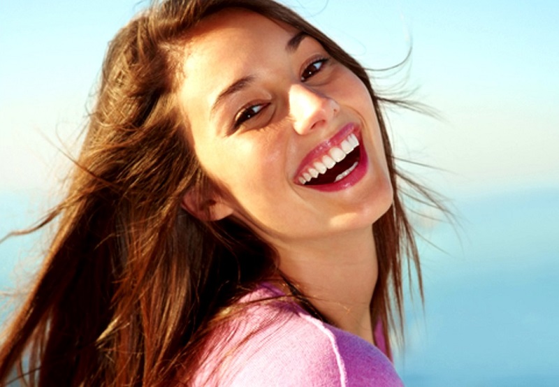 स्वभाव से जुड़े कई राज खोलती है हंसी, तो क्या है आपके हंसने का अंदाज - what  does your laughing style reveal about your personality-mobile