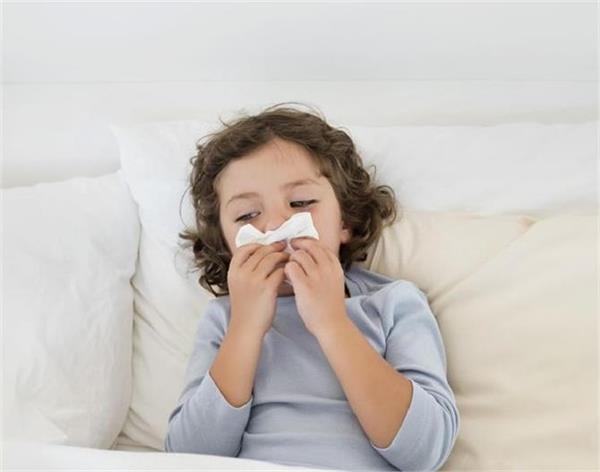 बच्चों में एलर्जी के कारण और लक्षण