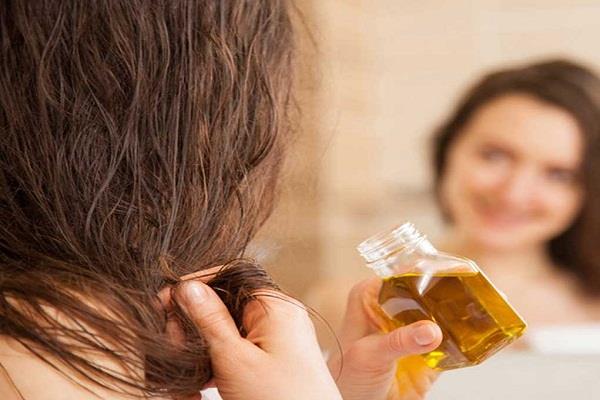 तेल लगाते समय करेंगे गलतियां तो टूटेंगे बाल -  do-not-do-the-job-while-putting-oil - Nari Punjab Kesari