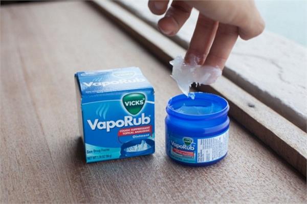 Vicks vaporub के इन फायदों के बारे में नहीं जानते होंगे आप!