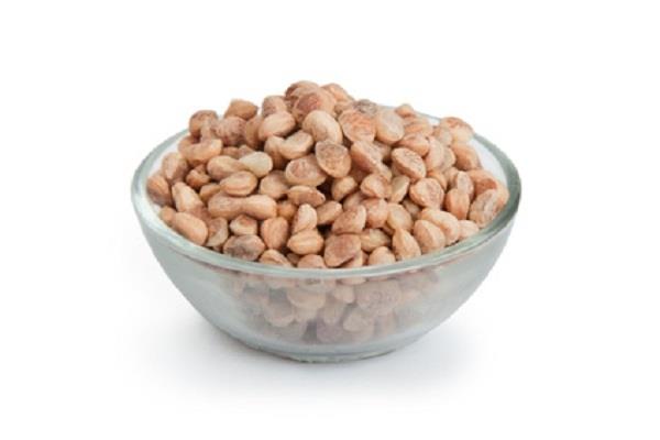 गुणों से भरपूर है चिरौंजी के बीज