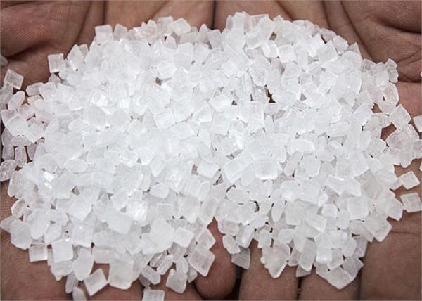 मीठी मिश्री के ये अनोखे फायदे नहीं जानते होंगे आप