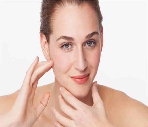 ठुड्डी के नीचे जमी चर्बी होगी कम करें ये 5 एक्सरसाइज