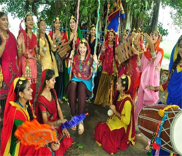 कैसे और क्यों मनाई जाती है हरियाली तीज?