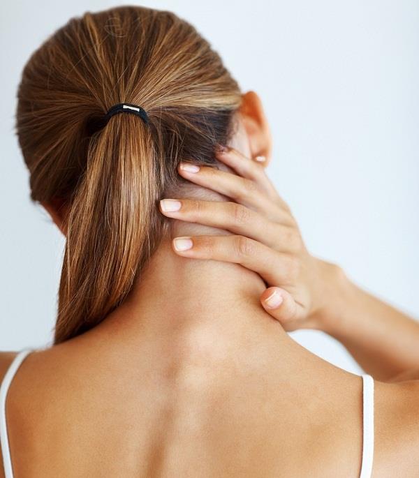 कौन से लोग 'Cervical pain' के होते हैं जल्दी शिकार