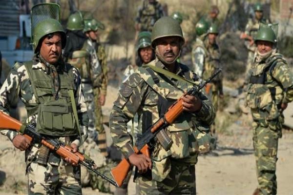 PAK से 7 गुना ज्यादा है भारत का रक्षा बजट - india defense budget is 7 times higher than pak