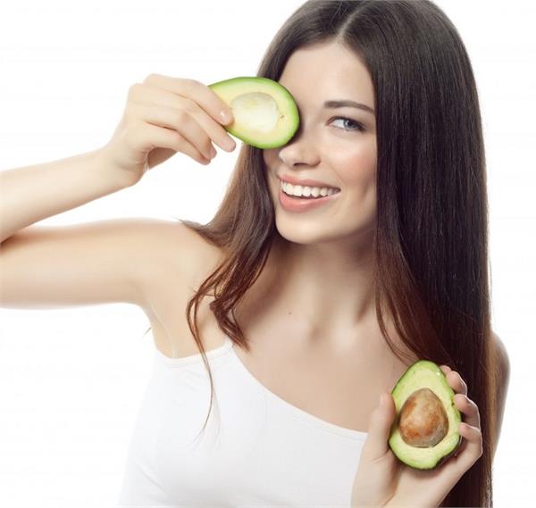 सेहत और ब्यूटी दोनों के लिए फायदेमंद है Avocados, जानिए इसके 12 फायदे