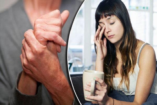 आयरन की कमी होने से चेहरे पर दिखते है ये बदलाव