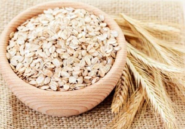 वजन कम करने के लिए इन 4 तरीकों से बनाकर खाएं ओट्स